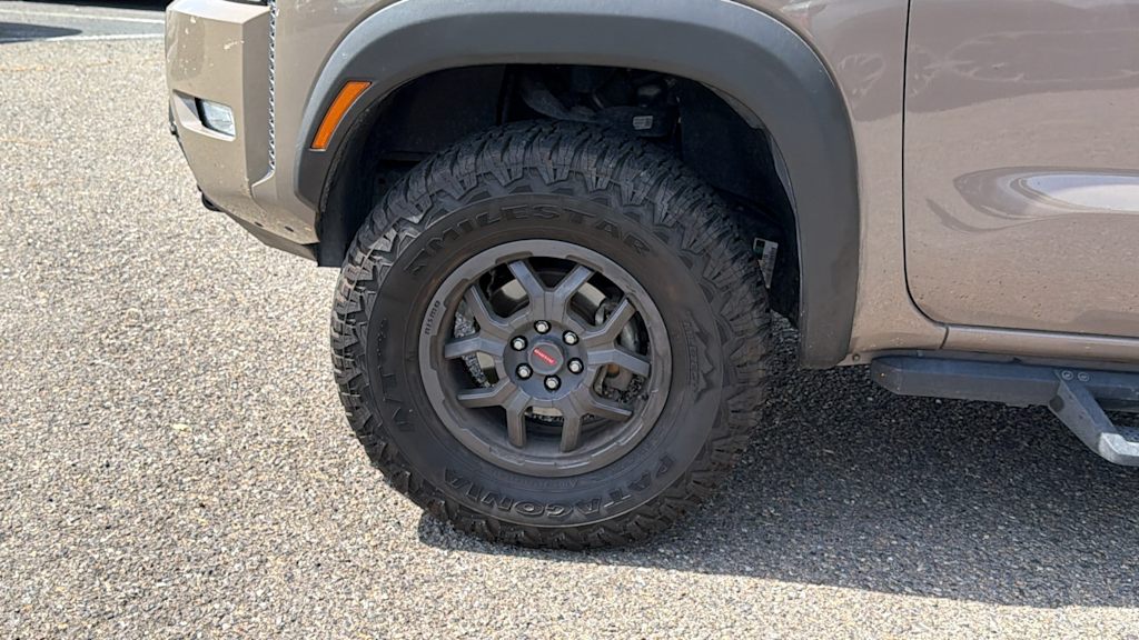 Thumbnail: 2022 Nissan Frontier - 8
