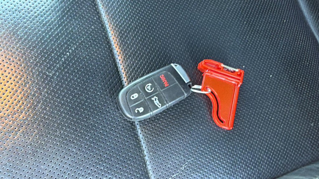 Thumbnail: 2016 Dodge Charger - 15