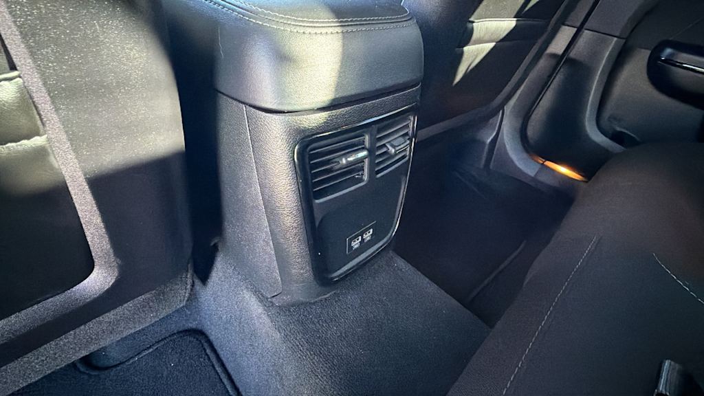 Thumbnail: 2023 Dodge Charger - 24