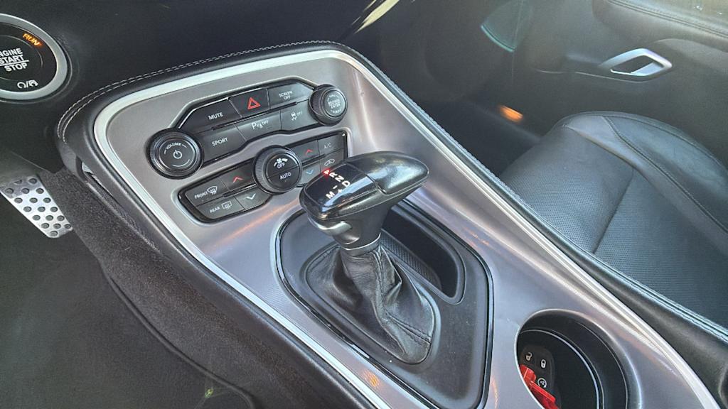 Thumbnail: 2022 Dodge Challenger - 12