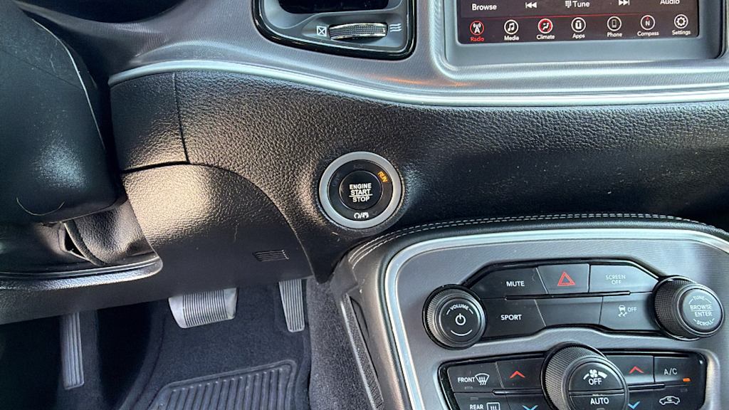 Thumbnail: 2020 Dodge Challenger - 25