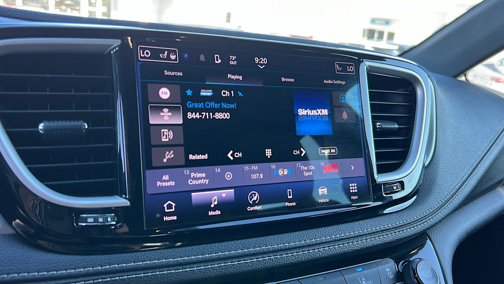 Thumbnail: 2021 Chrysler Pacifica - 14