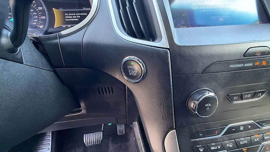 Thumbnail: 2020 Ford Edge - 25