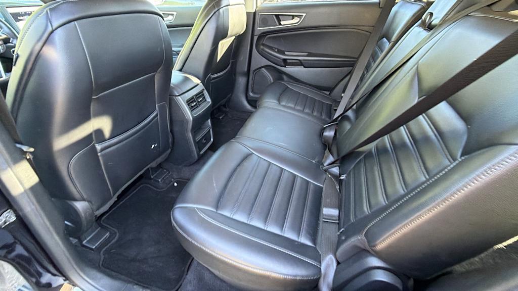 Thumbnail: 2023 Ford Edge - 11