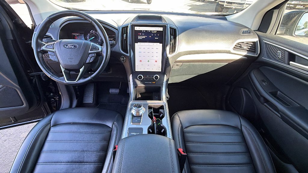 Thumbnail: 2023 Ford Edge - 13