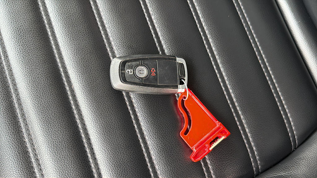 Thumbnail: 2024 Ford Edge - 18