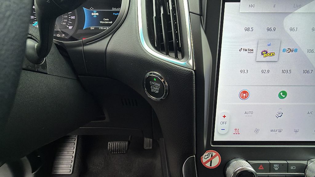 Thumbnail: 2024 Ford Edge - 25