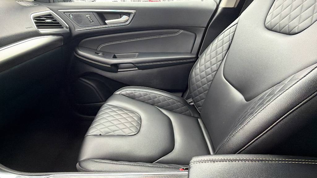 Thumbnail: 2024 Ford Edge - 11