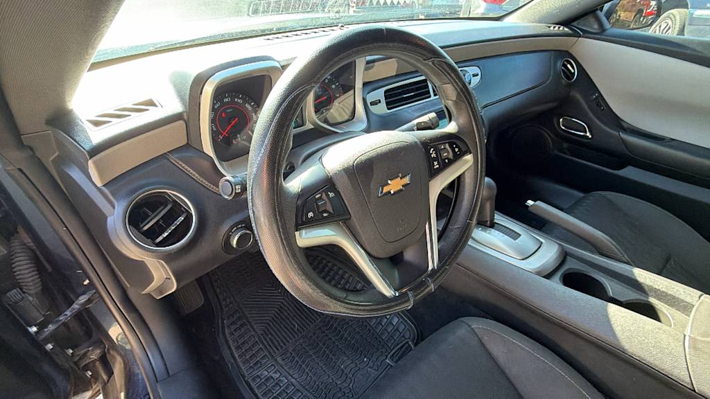 Thumbnail: 2014 Chevrolet Camaro - 2