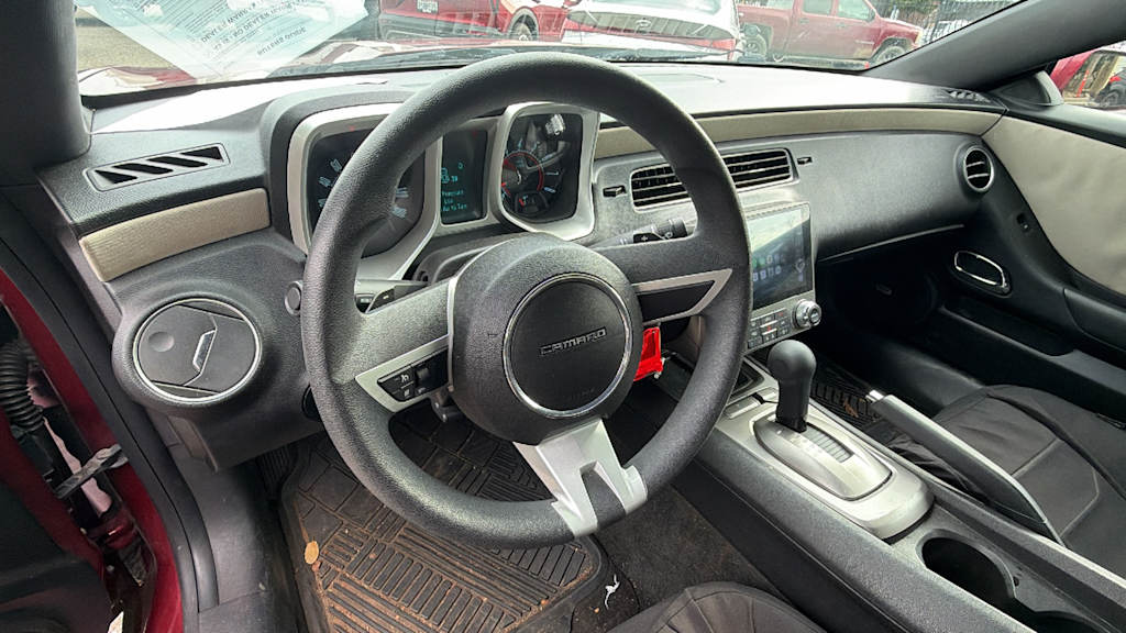 Thumbnail: 2011 Chevrolet Camaro - 2