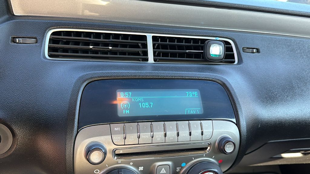 Thumbnail: 2011 Chevrolet Camaro - 11