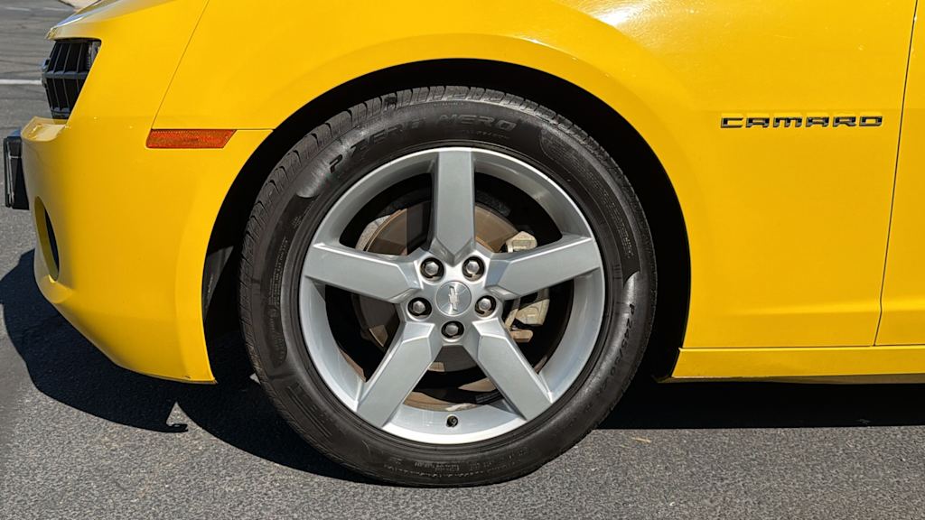 Thumbnail: 2011 Chevrolet Camaro - 6