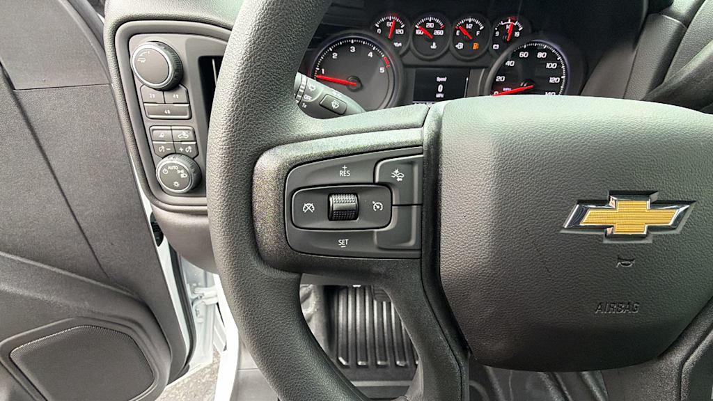 Thumbnail: 2026 Chevrolet Silverado 2500 - 26