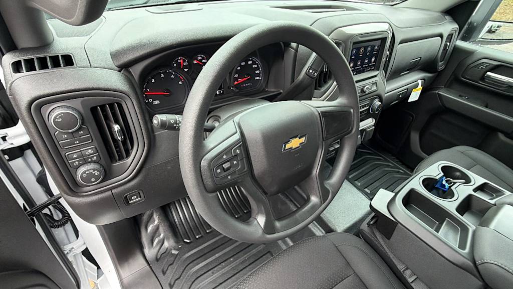 Thumbnail: 2026 Chevrolet Silverado 2500 - 2