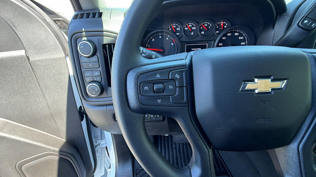 Thumbnail: 2026 Chevrolet Silverado 2500 - 24