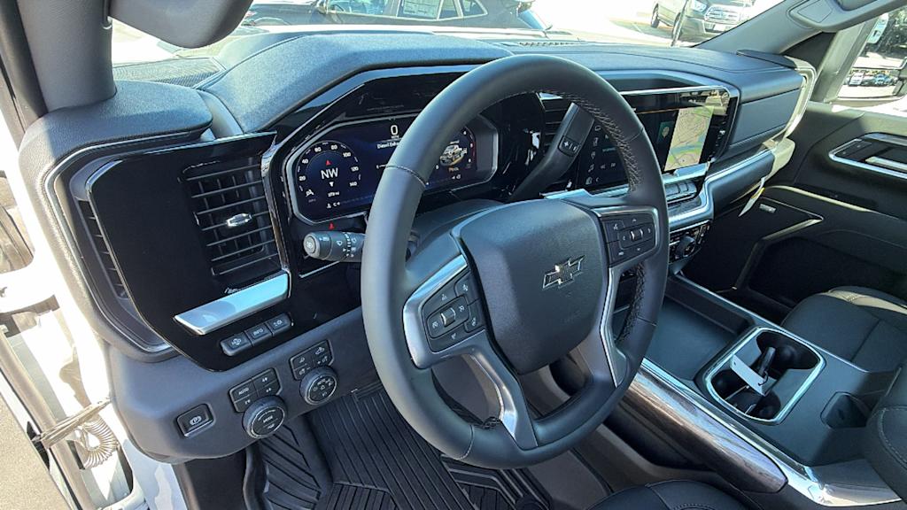 Thumbnail: 2026 Chevrolet Silverado 2500 - 2