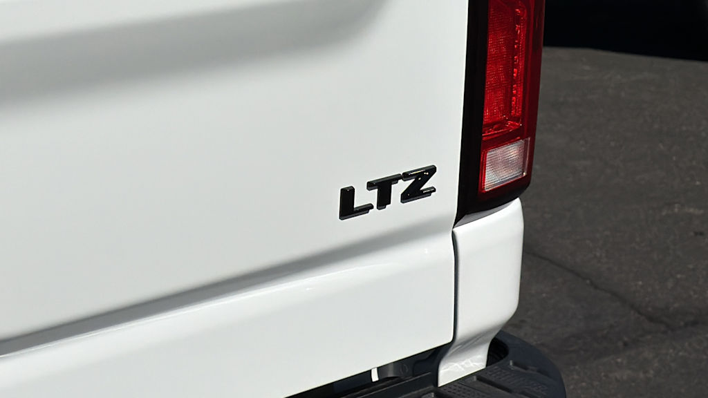Thumbnail: 2026 Chevrolet Silverado 2500 - 7