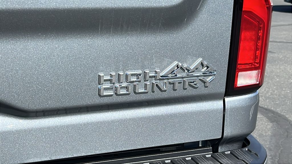 2025 Chevrolet Silverado 2500 High Country 7