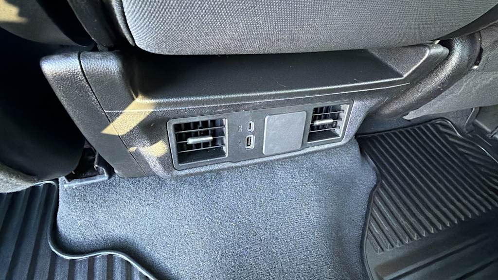 Thumbnail: 2024 Chevrolet Silverado 2500 - 29