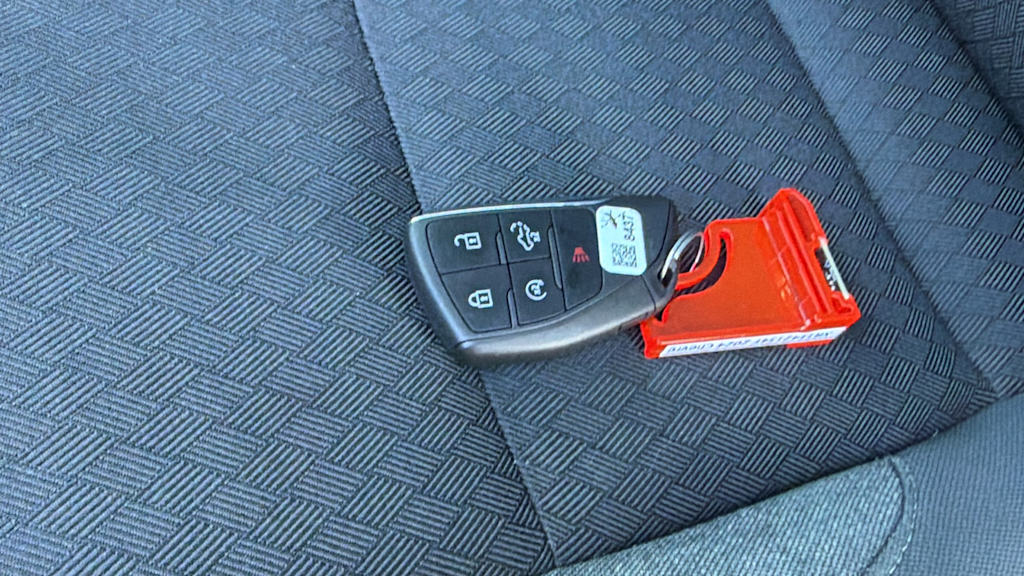 Thumbnail: 2024 Chevrolet Silverado 2500 - 16