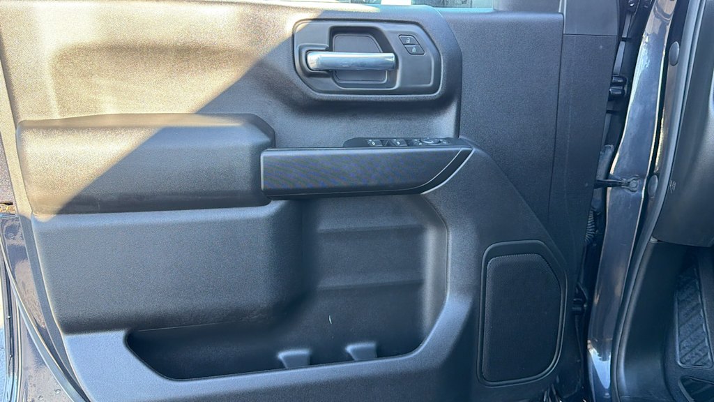 Thumbnail: 2024 Chevrolet Silverado 2500 - 27