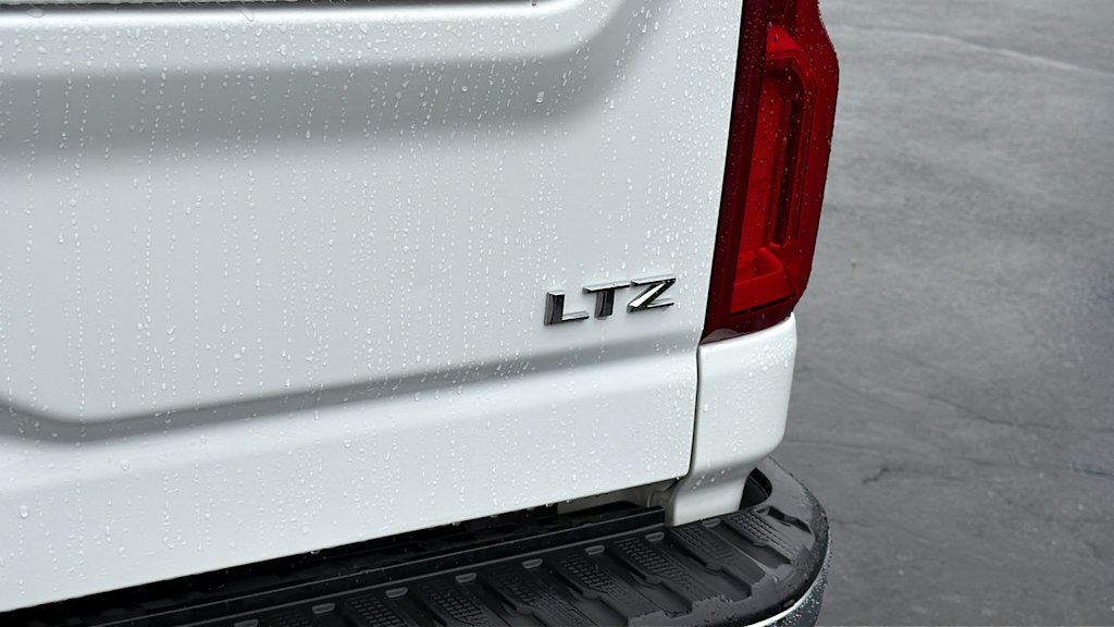 Thumbnail: 2023 Chevrolet Silverado 2500 - 7