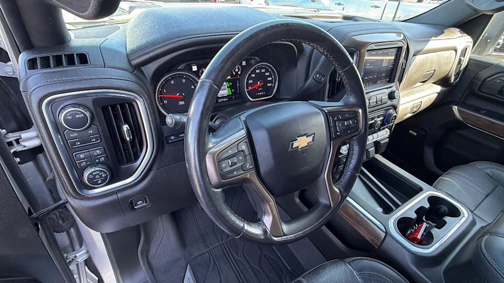 Thumbnail: 2022 Chevrolet Silverado 3500 - 2
