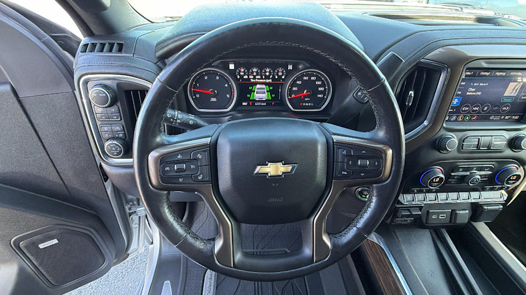 Thumbnail: 2022 Chevrolet Silverado 3500 - 9