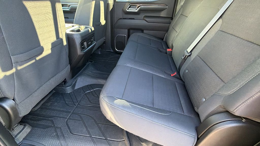 Thumbnail: 2022 Chevrolet Silverado 1500 - 11