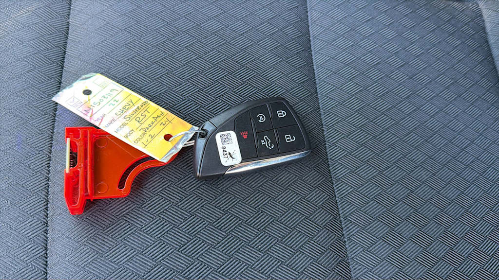 Thumbnail: 2022 Chevrolet Silverado 1500 - 17