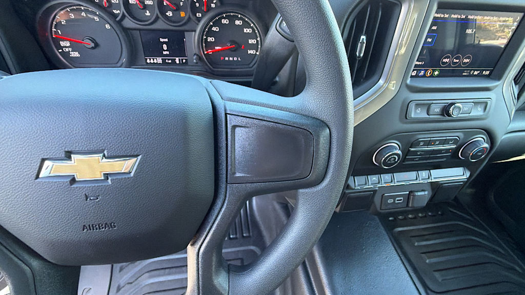 Thumbnail: 2026 Chevrolet Silverado 1500 - 26