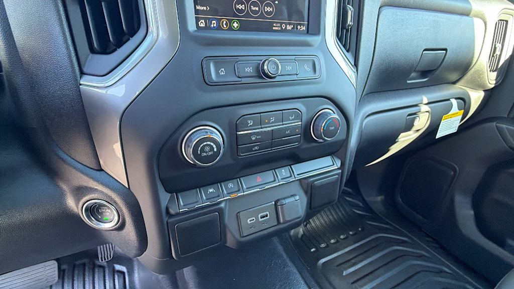 Thumbnail: 2026 Chevrolet Silverado 1500 - 22