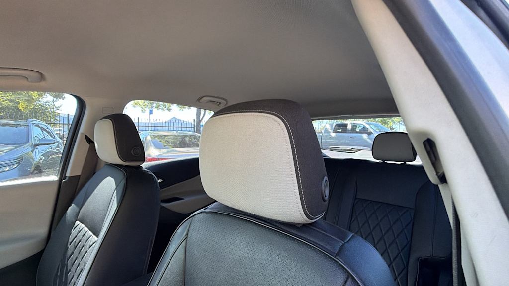 Thumbnail: 2018 Chevrolet Equinox - 10