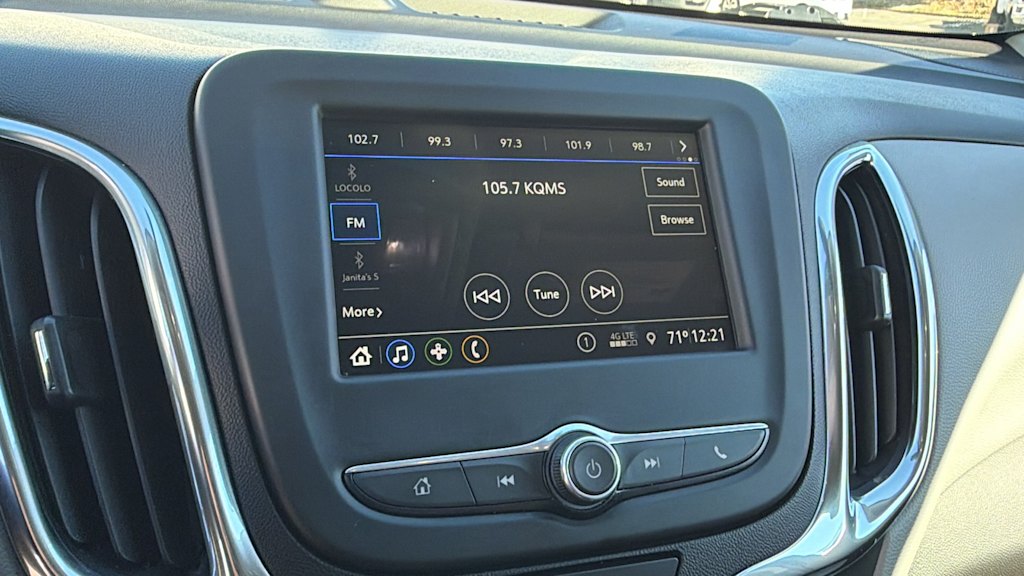 Thumbnail: 2019 Chevrolet Equinox - 14