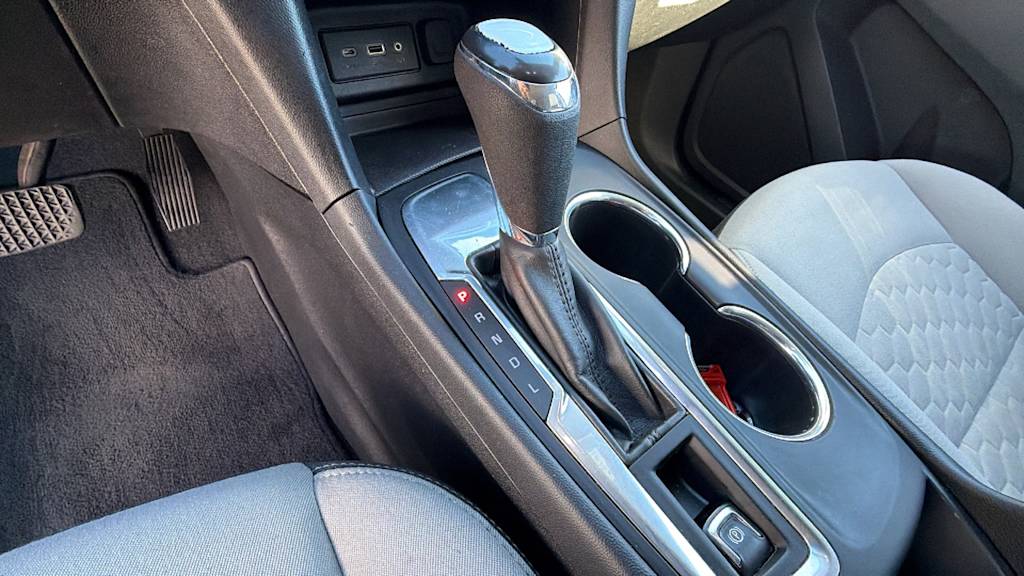 Thumbnail: 2019 Chevrolet Equinox - 15