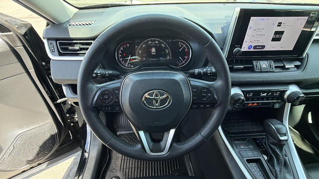Thumbnail: 2023 Toyota RAV4 - 9