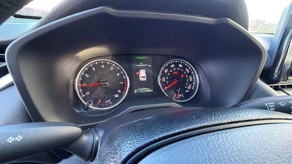 Thumbnail: 2021 Toyota RAV4 - 16