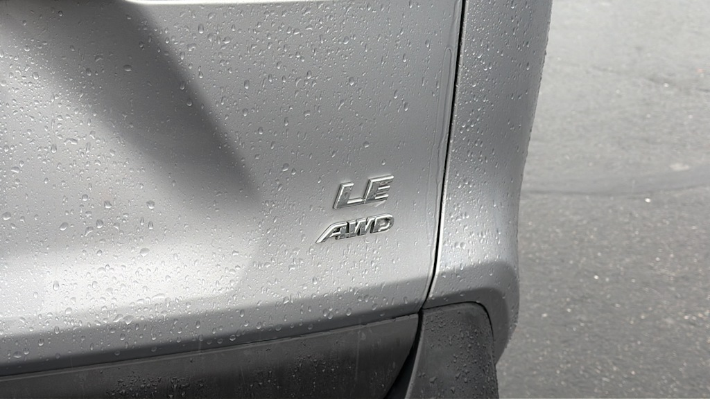 Thumbnail: 2019 Toyota RAV4 - 7