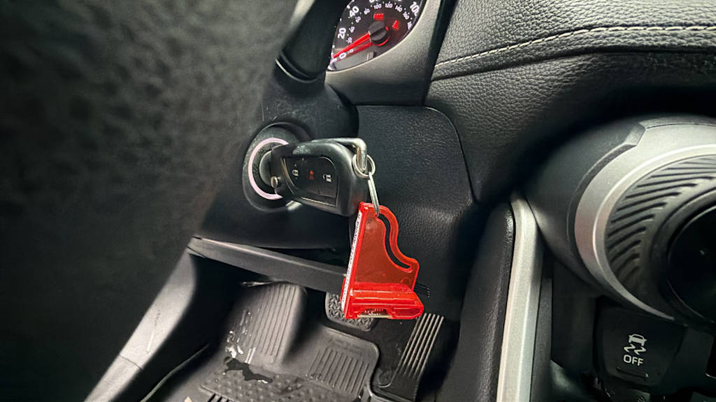 Thumbnail: 2019 Toyota RAV4 - 25