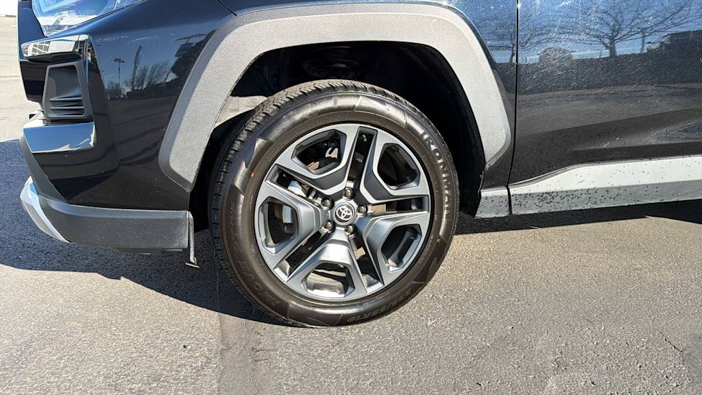 Thumbnail: 2024 Toyota RAV4 - 8