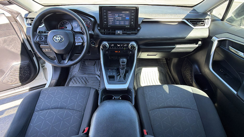 Thumbnail: 2020 Toyota RAV4 - 13