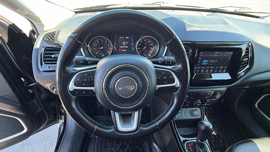 Thumbnail: 2020 Jeep Compass - 8