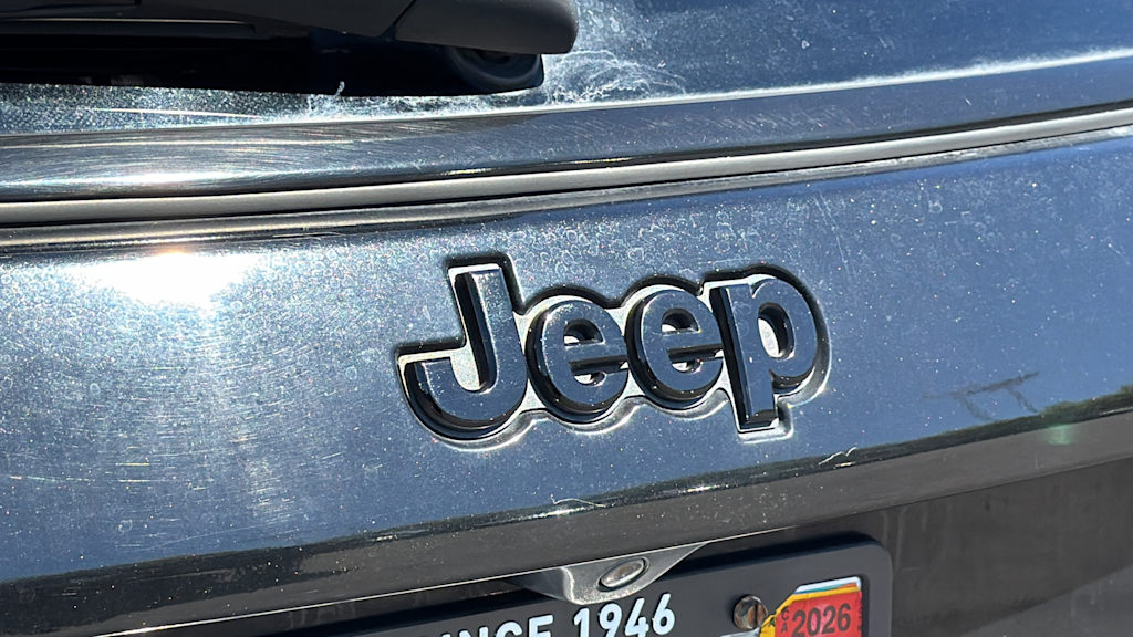 Thumbnail: 2020 Jeep Compass - 30