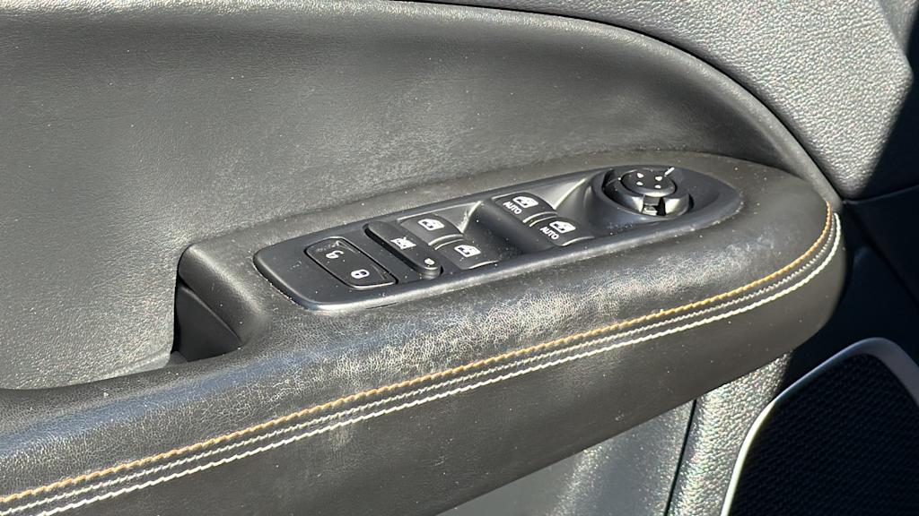 Thumbnail: 2020 Jeep Compass - 28