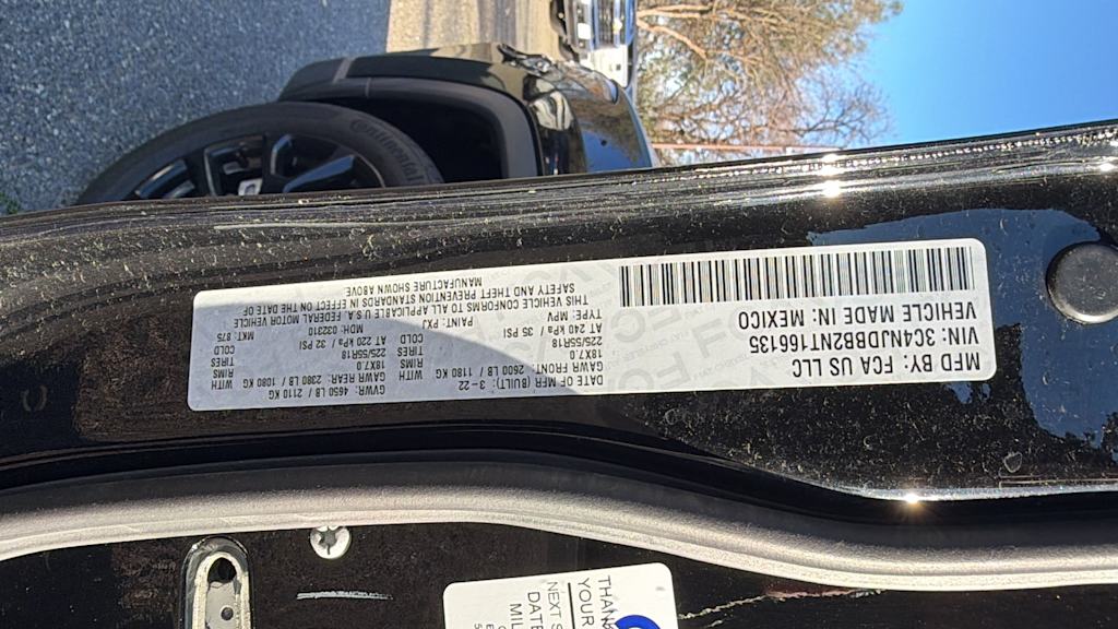 Thumbnail: 2022 Jeep Compass - 16