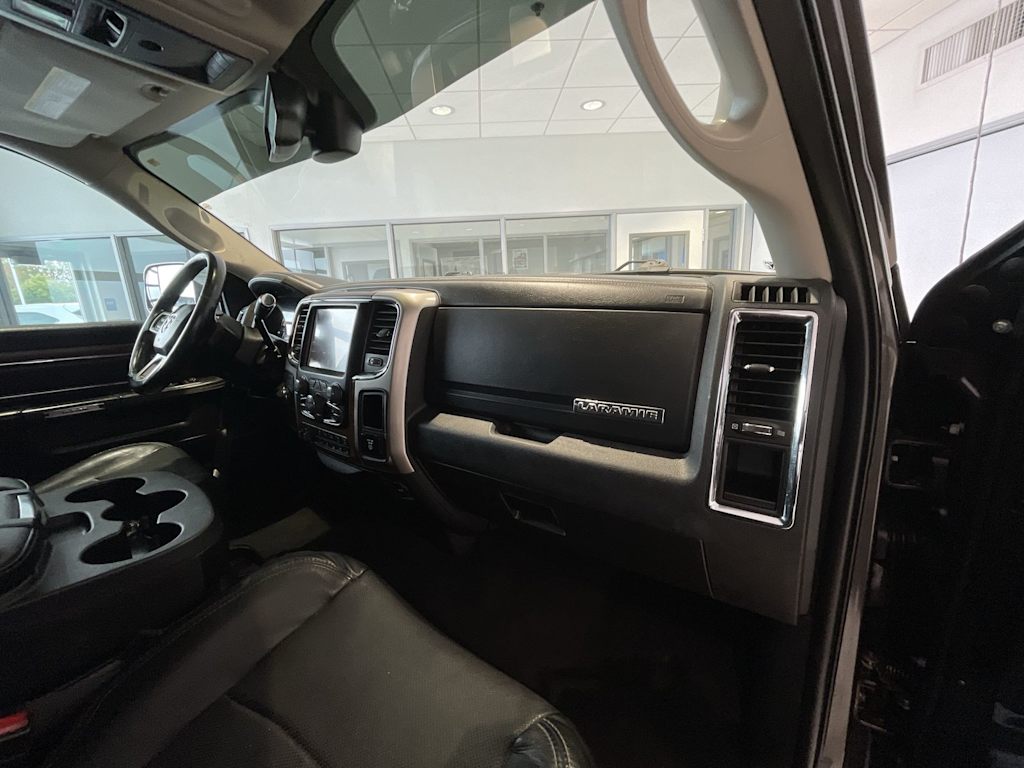 2017 RAM 2500 Laramie 14