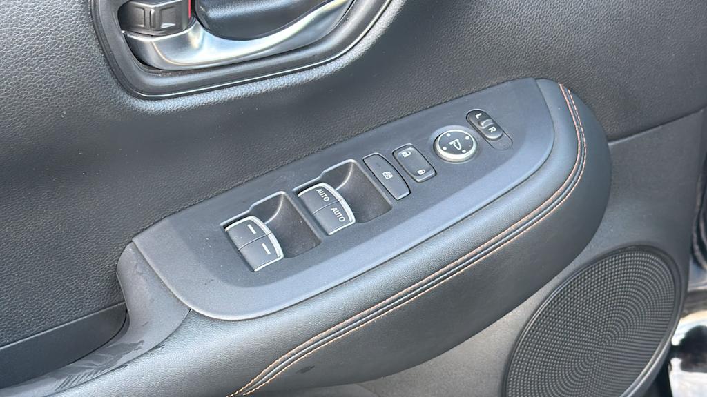 Thumbnail: 2024 Honda HR-V - 28