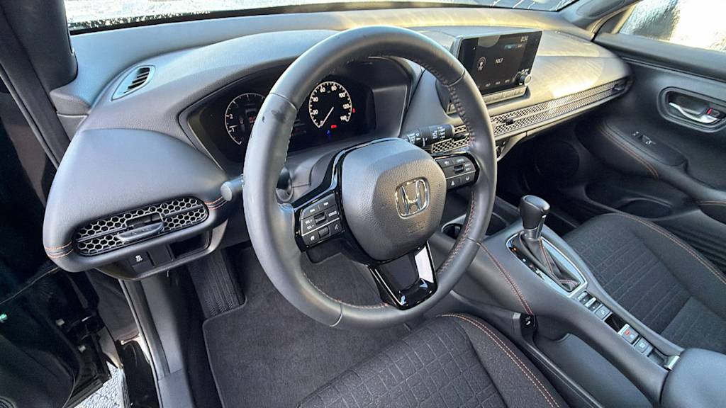 Thumbnail: 2024 Honda HR-V - 2