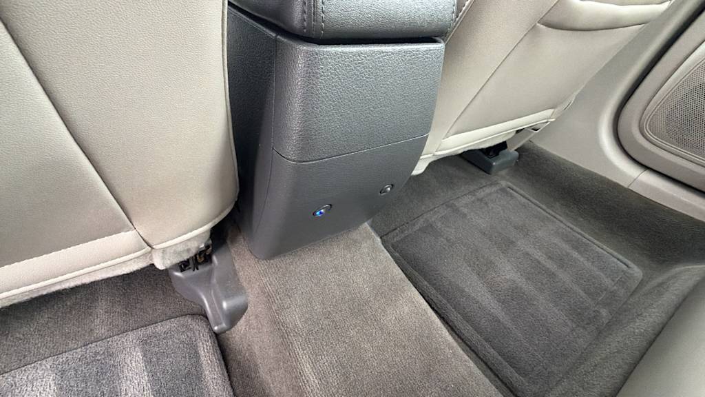 Thumbnail: 2011 Ford Fusion - 10