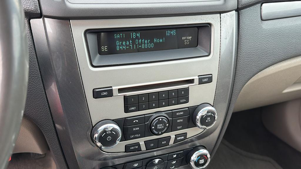 Thumbnail: 2011 Ford Fusion - 13